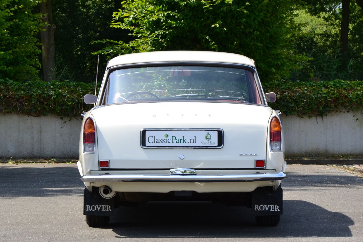 Rover 2000 SC - Classic Park Cars